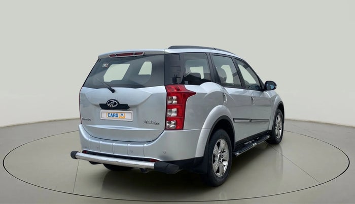 2013 Mahindra XUV500 W8, Diesel, Manual, 51,598 km, Right Back Diagonal