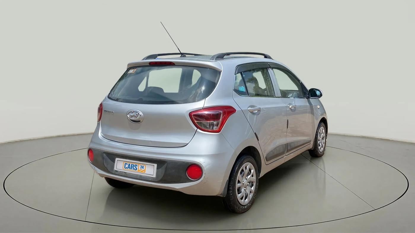 2018 Hyundai Grand i10 MAGNA 1.2 KAPPA VTVT, Petrol, Manual, 14,891 km, Right Back Diagonal