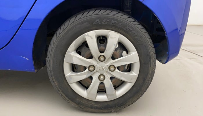 2012 Hyundai Eon MAGNA, Petrol, Manual, 26,429 km, Left Rear Wheel