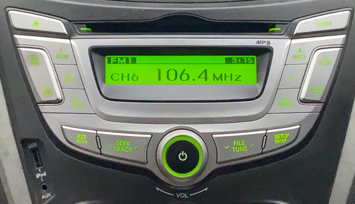 2012 Hyundai Eon MAGNA, Petrol, Manual, 26,429 km, Infotainment System