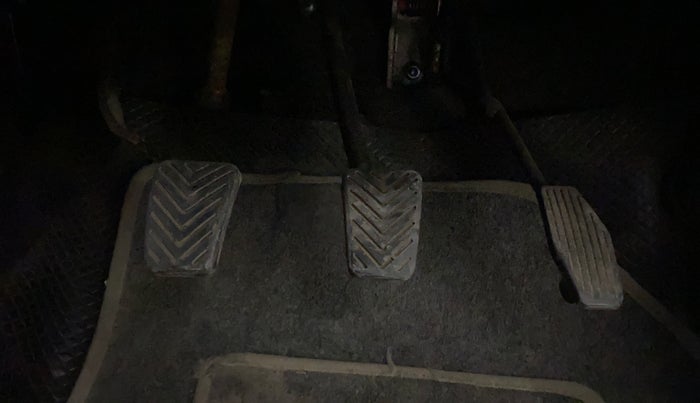 2012 Hyundai Eon MAGNA, Petrol, Manual, 26,429 km, Pedals