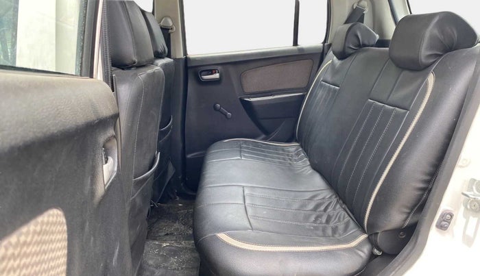 2013 Maruti Wagon R 1.0 LXI, Petrol, Manual, 75,649 km, Right Side Rear Door Cabin