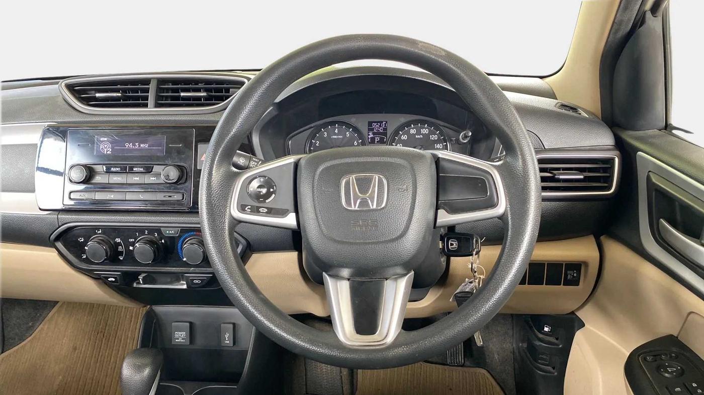 2022 Honda Amaze 1.2L I-VTEC S CVT, Petrol, Automatic, 52,228 km, Steering Wheel Close Up