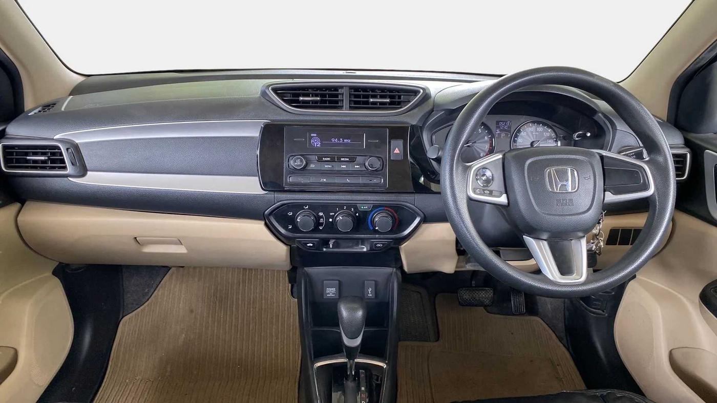 2022 Honda Amaze 1.2L I-VTEC S CVT, Petrol, Automatic, 52,228 km, Dashboard