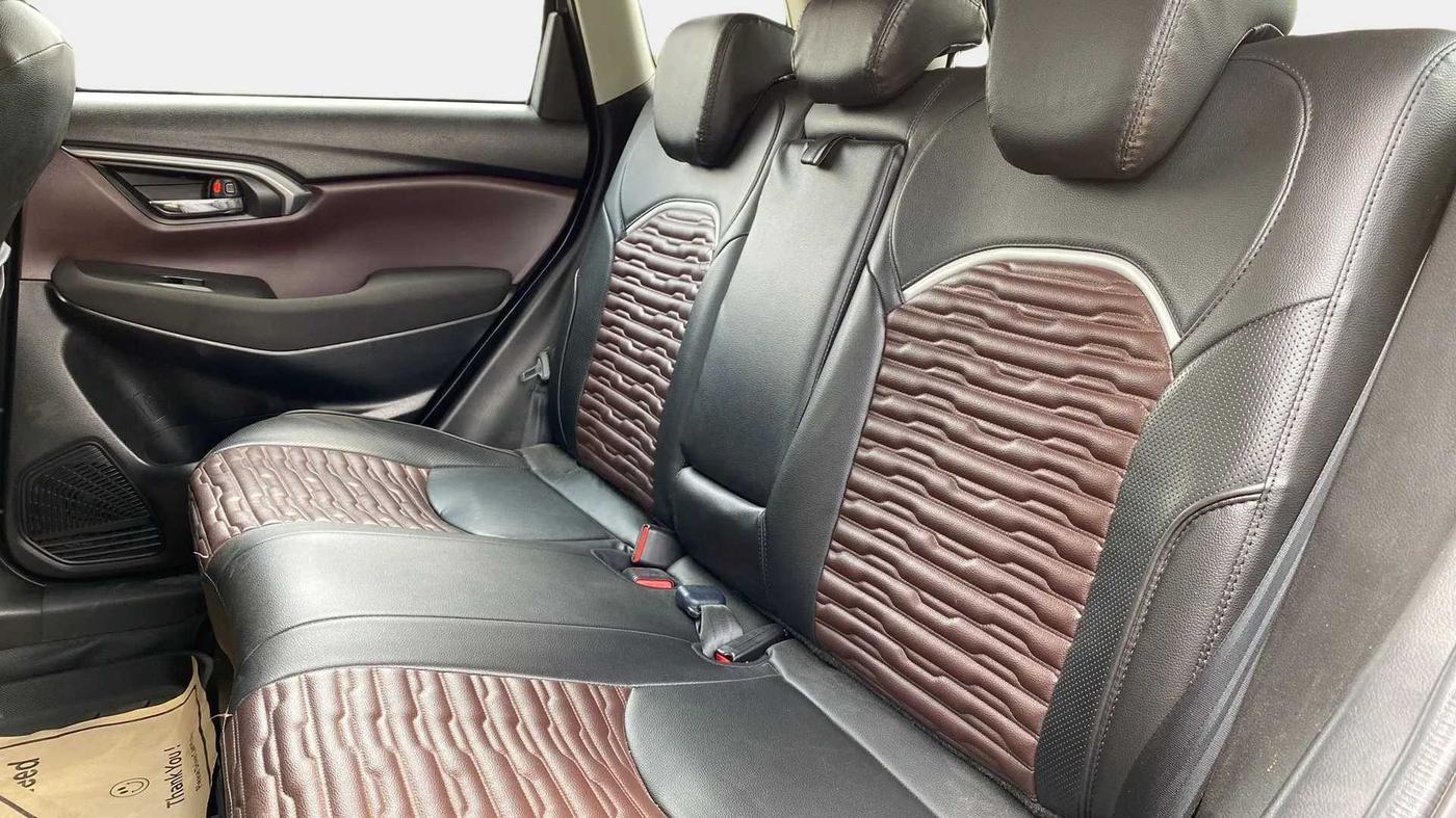 2023 Maruti Grand Vitara DELTA SMART HYBRID, Petrol, Manual, 29,872 km, Right Side Rear Door Cabin