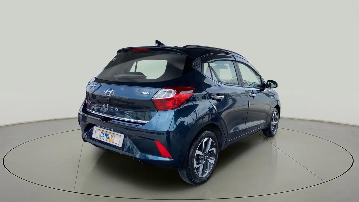 2020 Hyundai GRAND I10 NIOS ASTA AMT 1.2 KAPPA VTVT, Petrol, Automatic, 32,201 km, Right Back Diagonal