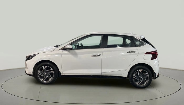 2022 Hyundai NEW I20 ASTA 1.2 MT, Petrol, Manual, 39,897 km, Left Side