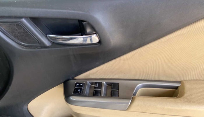 2015 Honda City 1.5L I-VTEC V MT, Petrol, Manual, 84,062 km, Driver Side Door Panels Control