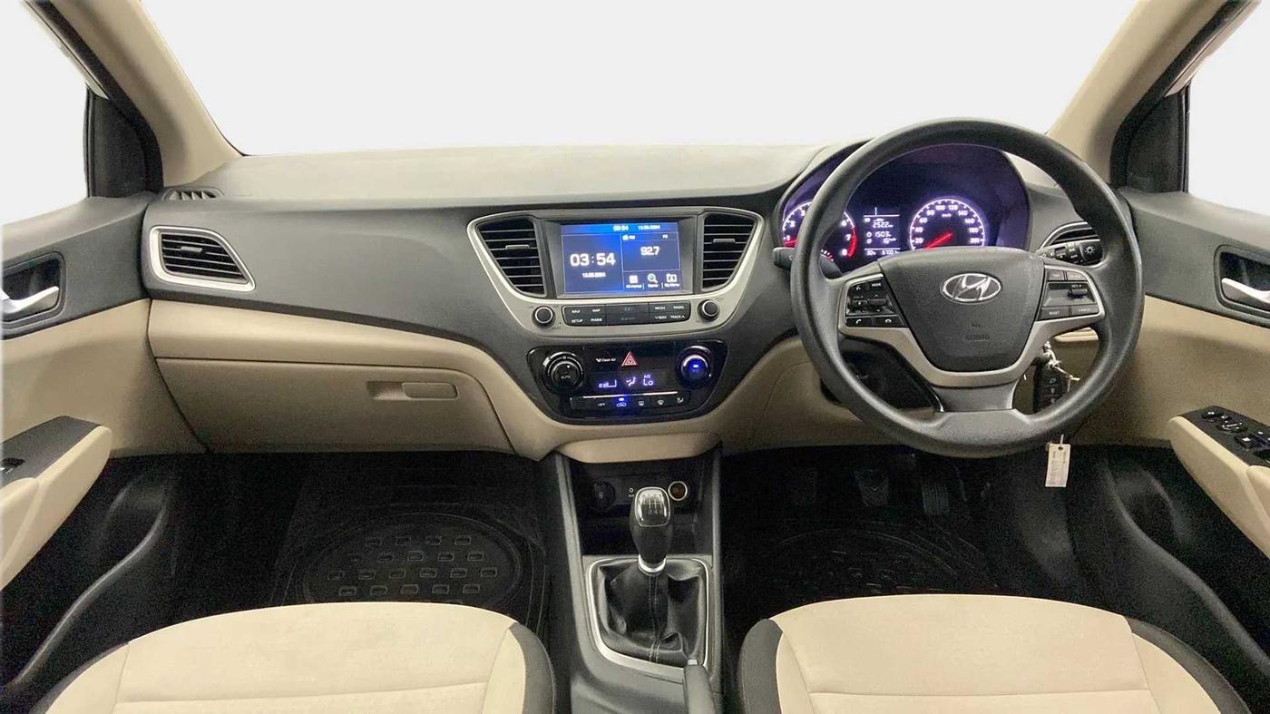 2018 Hyundai Verna 1.6 VTVT SX, Petrol, Manual, 66,936 km, Dashboard