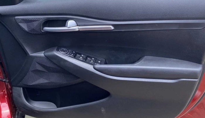 2021 KIA SELTOS HTK PLUS 1.5, Petrol, Manual, 15,693 km, Driver Side Door Panels Control
