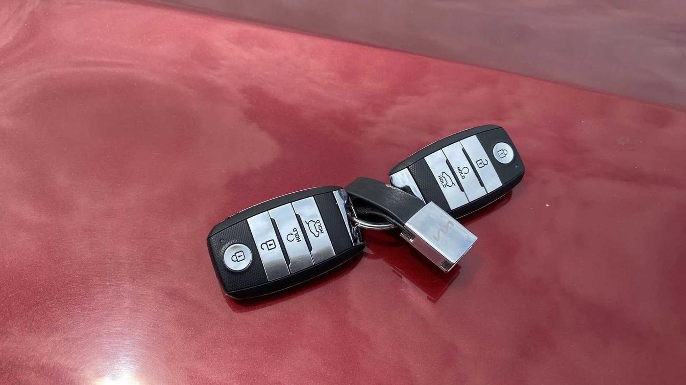 2021 KIA SELTOS HTK PLUS 1.5, Petrol, Manual, 15,693 km, Key Close Up