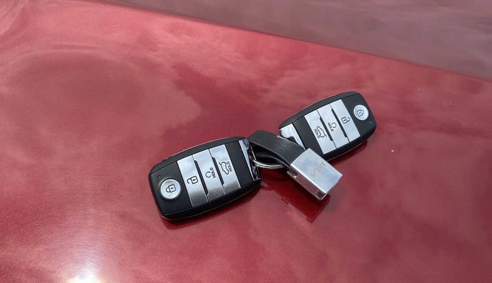 2021 KIA SELTOS HTK PLUS 1.5, Petrol, Manual, 15,693 km, Key Close Up