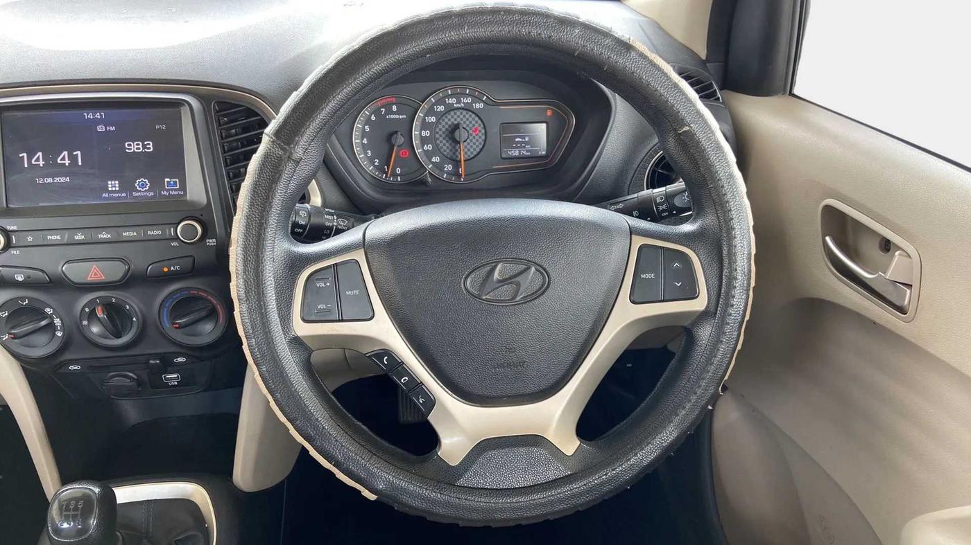 2018 Hyundai NEW SANTRO ASTA MT, Petrol, Manual, 45,939 km, Steering Wheel Close Up