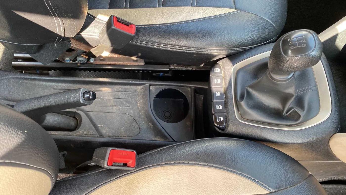 2018 Hyundai NEW SANTRO SPORTZ MT, Petrol, Manual, 44,864 km, Gear Lever