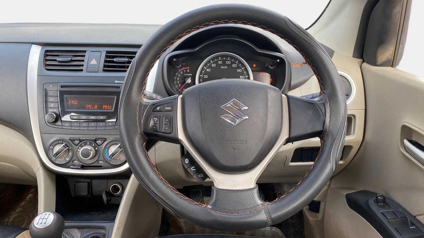 2015 Maruti Celerio ZXI, Petrol, Manual, 69,702 km, Steering Wheel Close Up