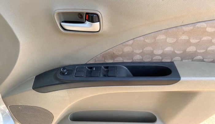 2015 Maruti Celerio ZXI, Petrol, Manual, 69,702 km, Driver Side Door Panels Control