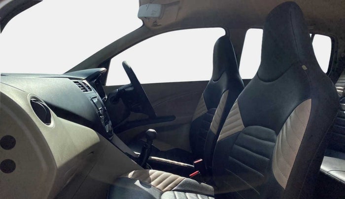 2015 Maruti Celerio ZXI, Petrol, Manual, 69,702 km, Right Side Front Door Cabin