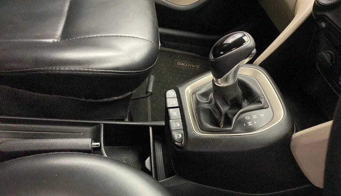 2019 Hyundai NEW SANTRO SPORTZ AMT, Petrol, Automatic, 31,894 km, Gear Lever