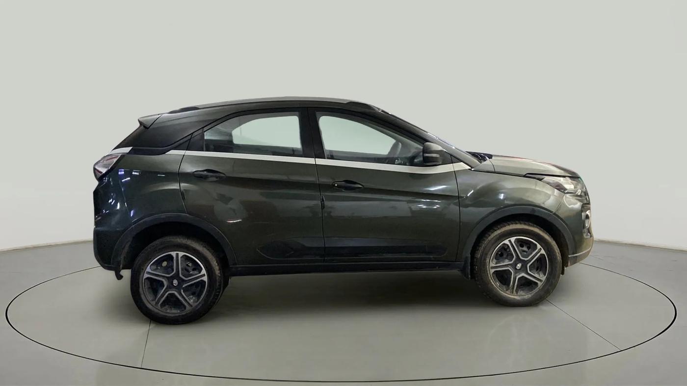 2020 Tata NEXON XMA DIESEL, Diesel, Automatic, 59,866 km, Right Side View