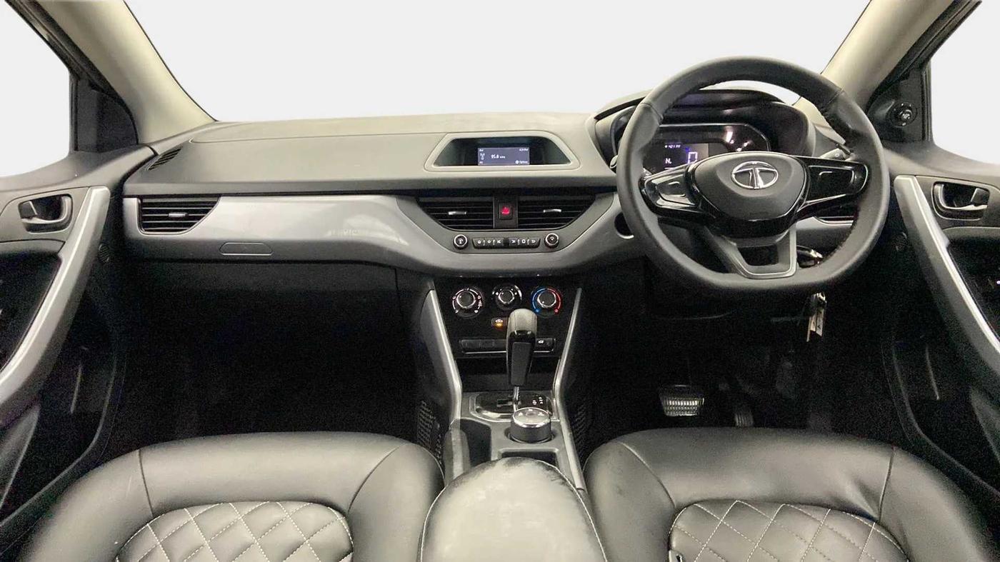 2020 Tata NEXON XMA DIESEL, Diesel, Automatic, 59,866 km, Dashboard