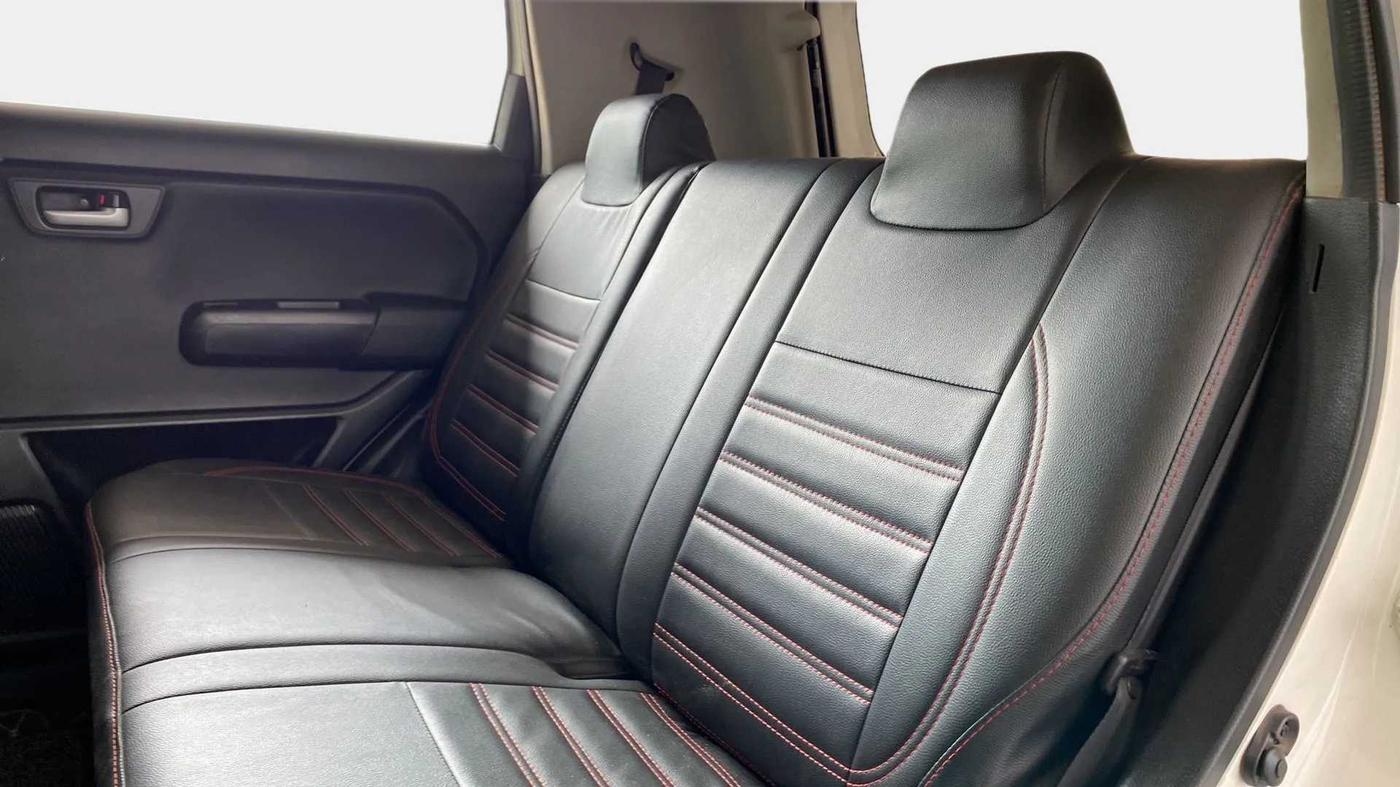 2019 Maruti New Wagon-R VXI 1.0, Petrol, Manual, 53,840 km, Right Side Rear Door Cabin