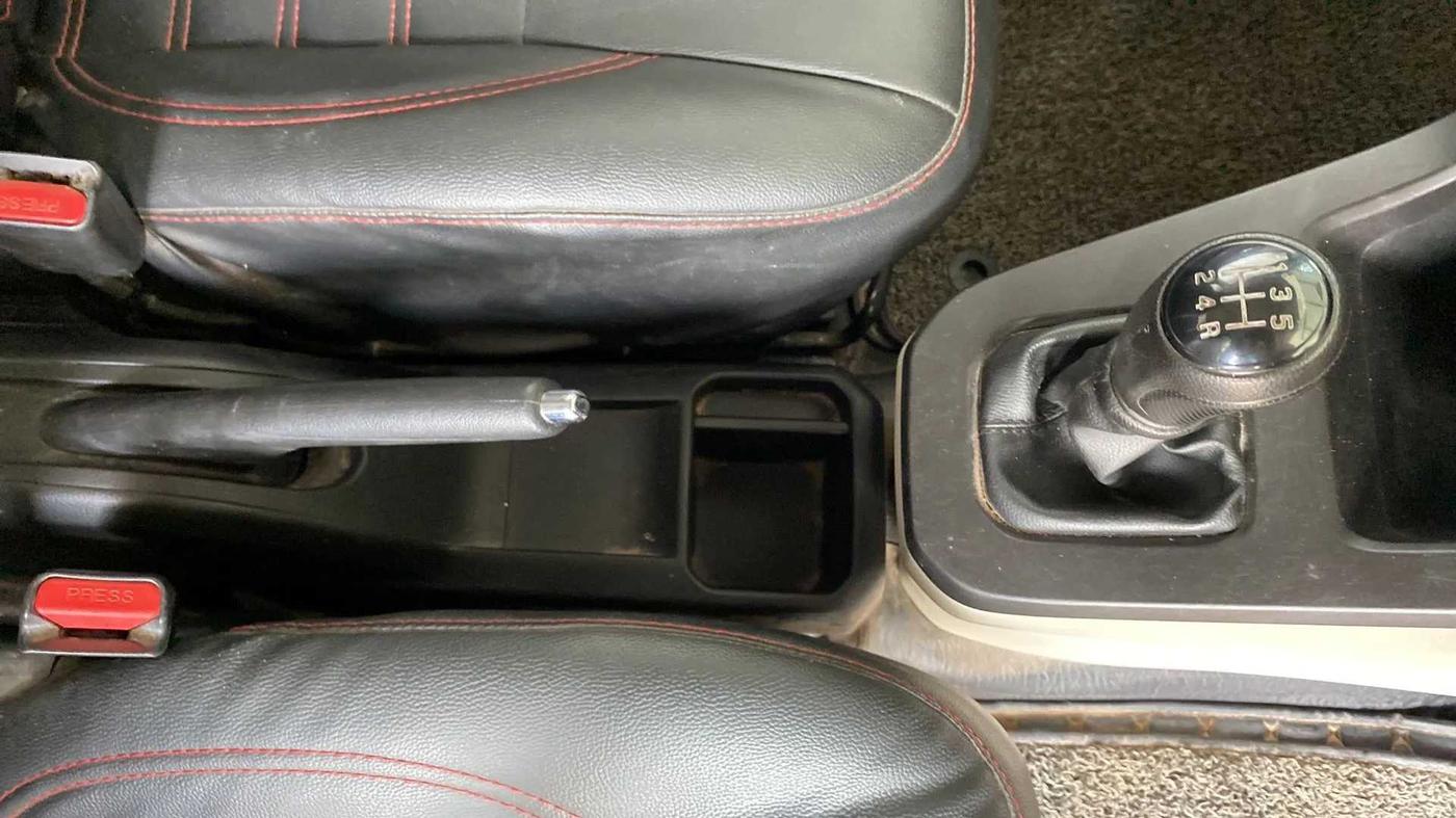 2019 Maruti New Wagon-R VXI 1.0, Petrol, Manual, 53,840 km, Gear Lever