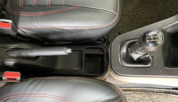 2019 Maruti New Wagon-R VXI 1.0, Petrol, Manual, 53,840 km, Gear Lever