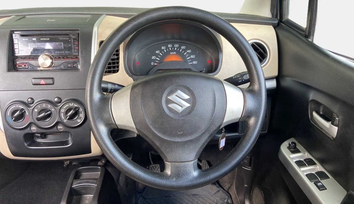 2015 Maruti Wagon R 1.0 LXI, Petrol, Manual, 40,964 km, Steering Wheel Close Up