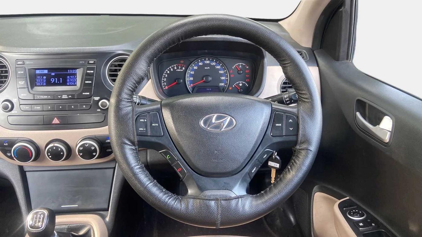2016 Hyundai Xcent S 1.2, Petrol, Manual, 62,389 km, Steering Wheel Close Up