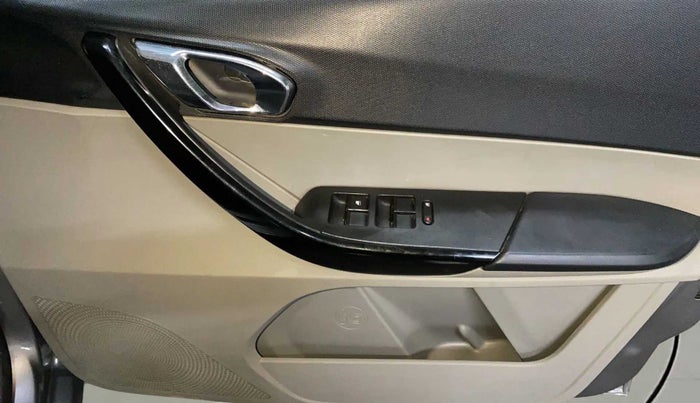 2019 Tata Tiago XZ PLUS PETROL, Petrol, Manual, 65,375 km, Driver Side Door Panels Control