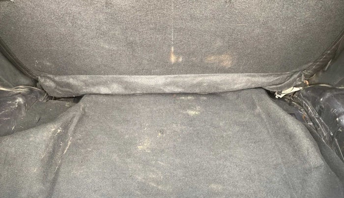 2015 Hyundai Eon ERA +, Petrol, Manual, 40,616 km, Boot Inside