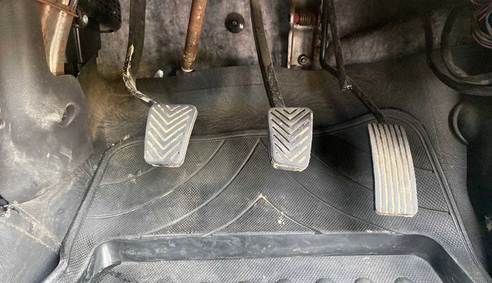 2015 Hyundai Eon ERA +, Petrol, Manual, 40,616 km, Pedals