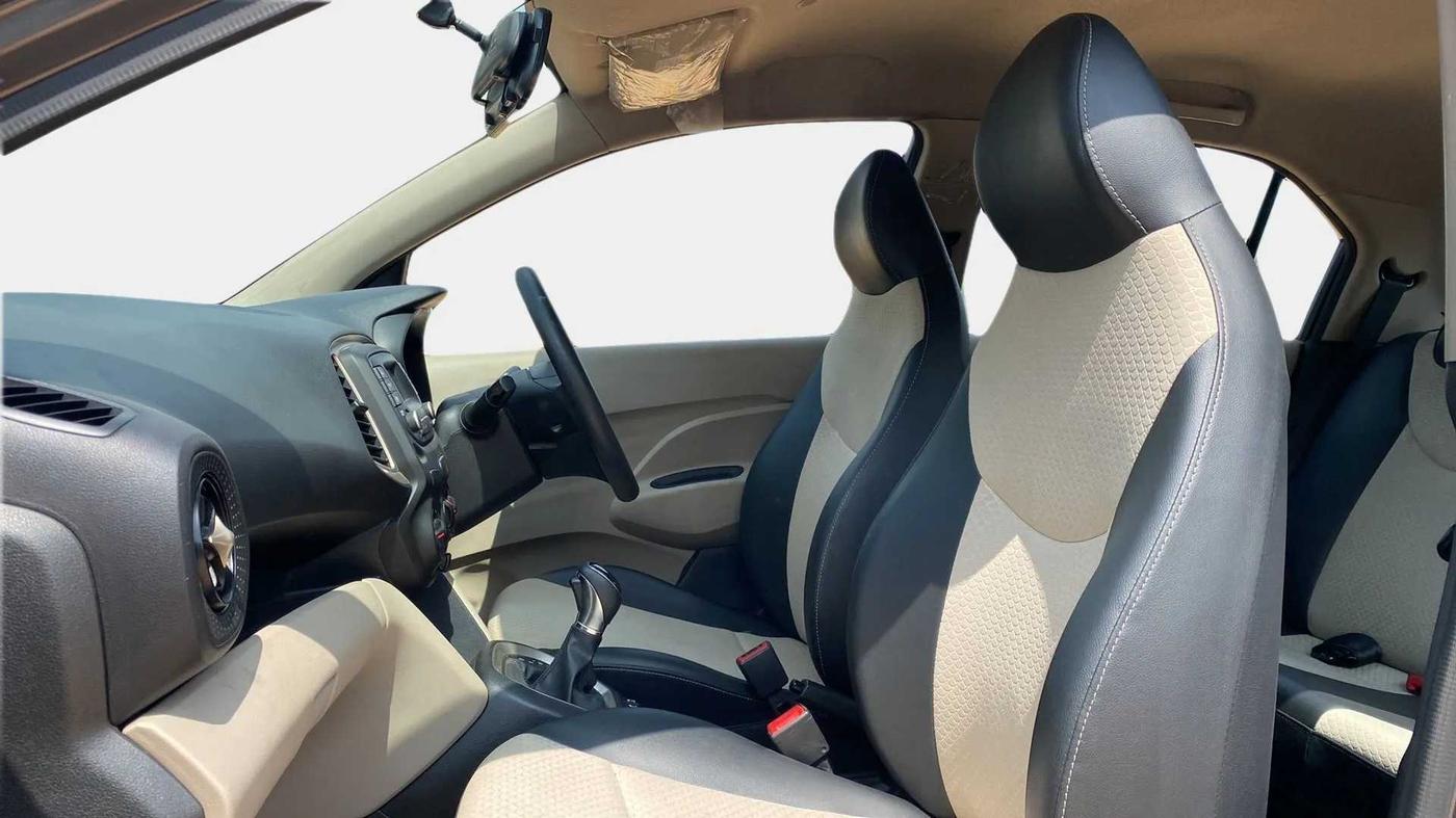 2020 Hyundai NEW SANTRO MAGNA AMT, Petrol, Automatic, 20,128 km, Right Side Front Door Cabin