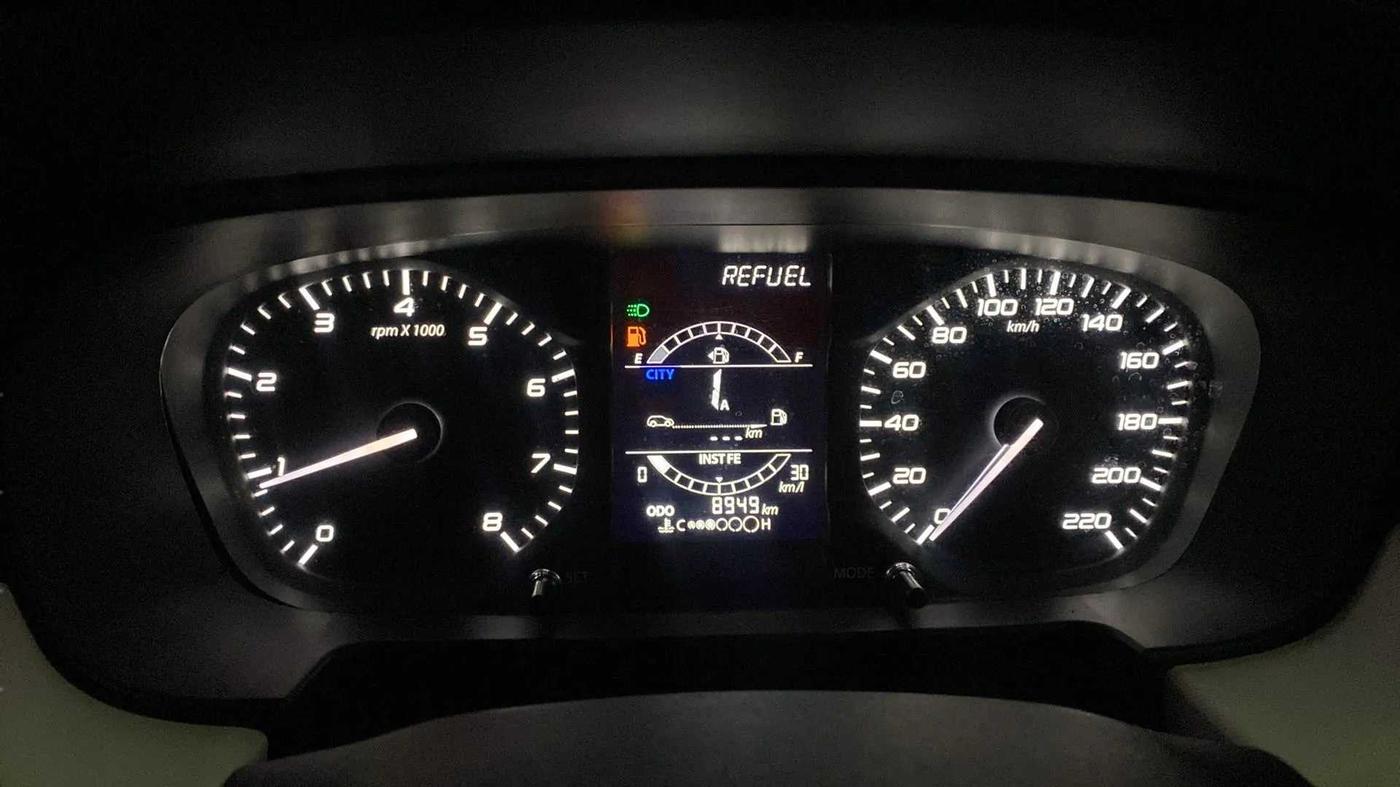 2021 Tata PUNCH ACCOMPLISHED AMT, Petrol, Automatic, 8,945 km, Odometer Image