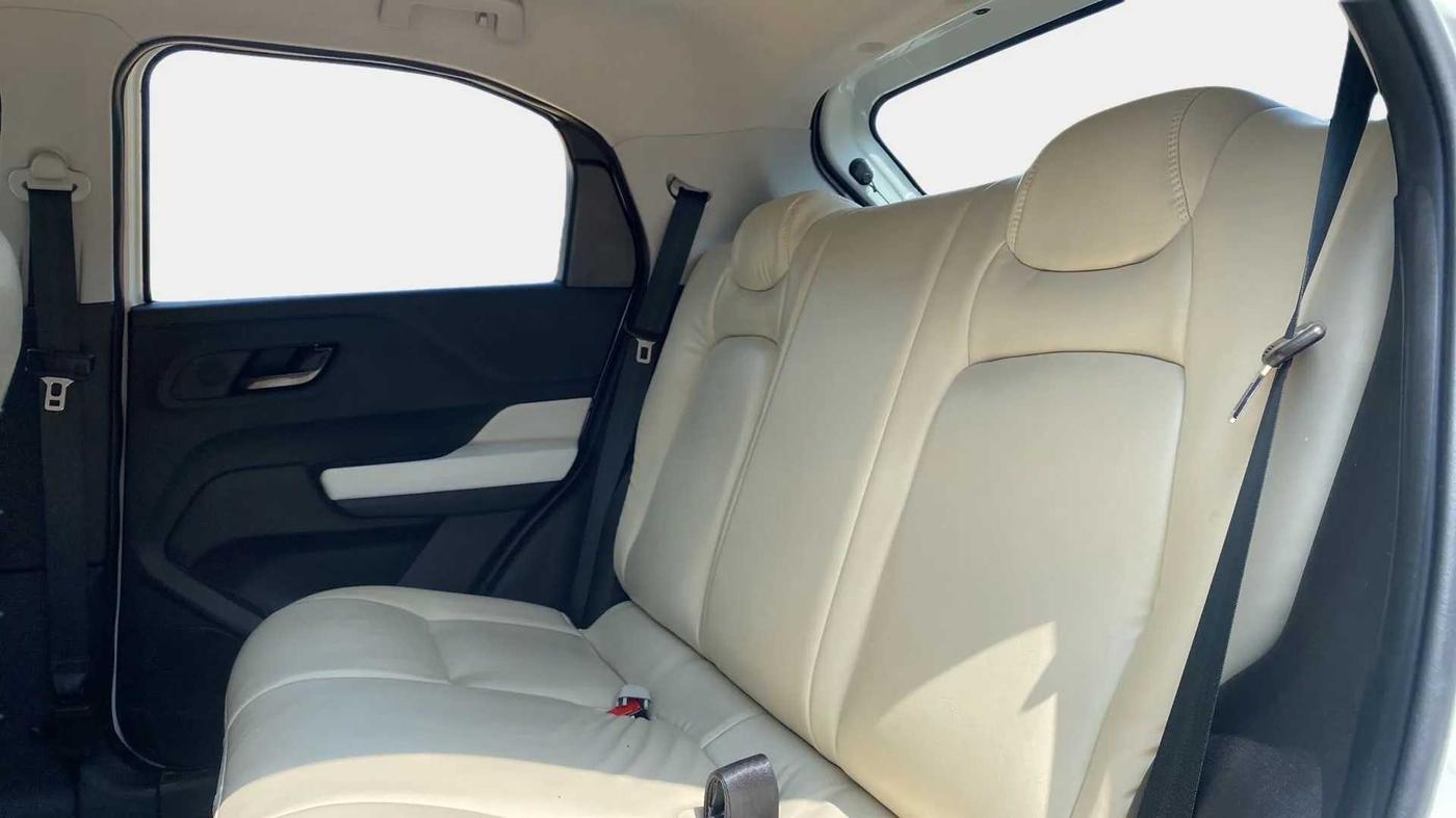 2021 Tata PUNCH ACCOMPLISHED AMT, Petrol, Automatic, 8,945 km, Right Side Rear Door Cabin