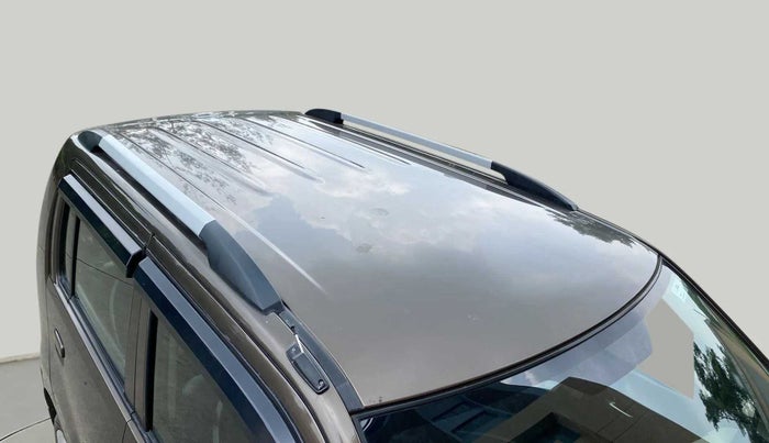 2017 Maruti Wagon R 1.0 VXI AMT, Petrol, Automatic, 16,730 km, Roof