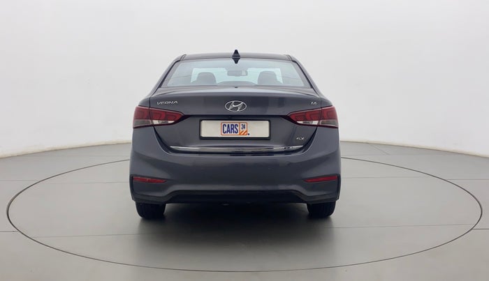 2019 Hyundai Verna 1.6 VTVT SX + AT, Petrol, Automatic, 70,231 km, Back/Rear