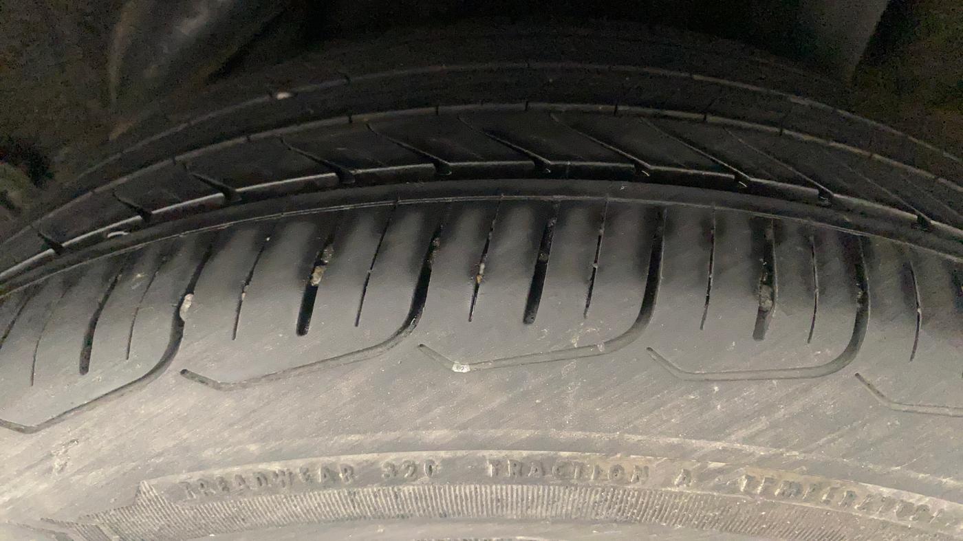 2019 Hyundai Verna 1.6 VTVT SX + AT, Petrol, Automatic, 70,585 km, Left Rear Tyre Tread