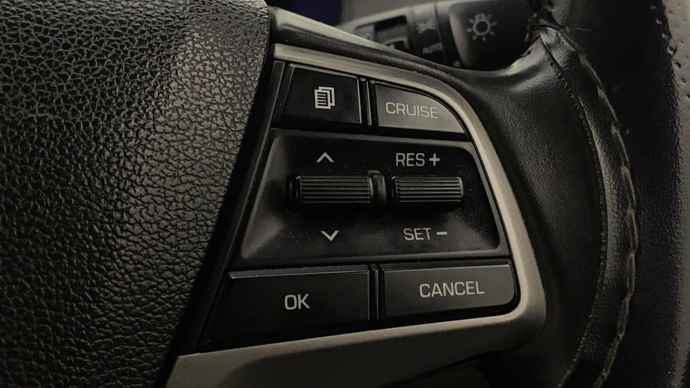 2019 Hyundai Verna 1.6 VTVT SX + AT, Petrol, Automatic, 70,585 km, Adaptive Cruise Control