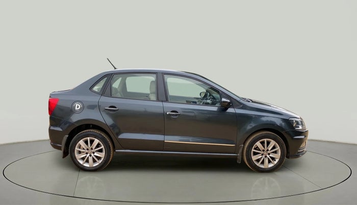 2017 Volkswagen Ameo HIGHLINE1.5L, CNG, Manual, 1,08,064 km, Right Side View