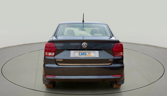 2017 Volkswagen Ameo HIGHLINE1.5L, CNG, Manual, 1,08,064 km, Back/Rear