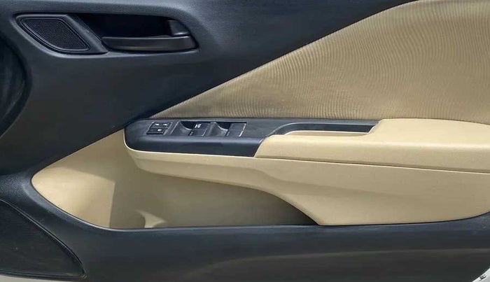 2015 Honda City 1.5L I-VTEC SV CVT, Petrol, Automatic, 76,299 km, Driver Side Door Panels Control