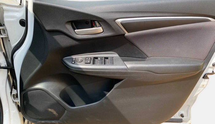 2019 Honda WR-V 1.2L I-VTEC VX MT, Petrol, Manual, 29,923 km, Driver Side Door Panels Control