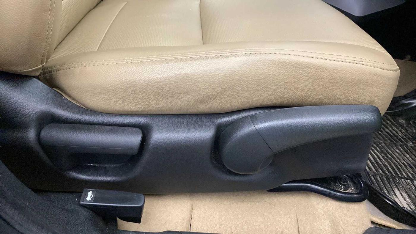 2019 Honda City 1.5L I-VTE V CVT, Petrol, Automatic, 16,626 km, Driver Side Adjustment Panel