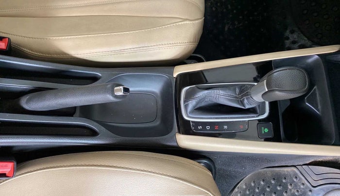 2022 Honda City 1.5L I-VTEC V CVT 5TH GEN, Petrol, Automatic, 29,096 km, Gear Lever