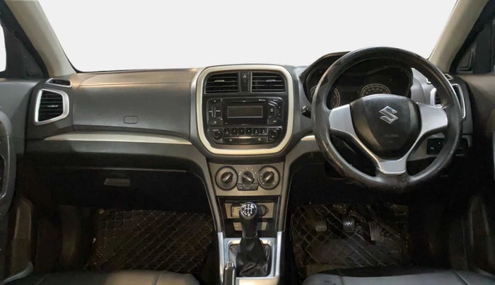 2016 Maruti Vitara Brezza VDI (O), Diesel, Manual, 1,14,019 km, Dashboard