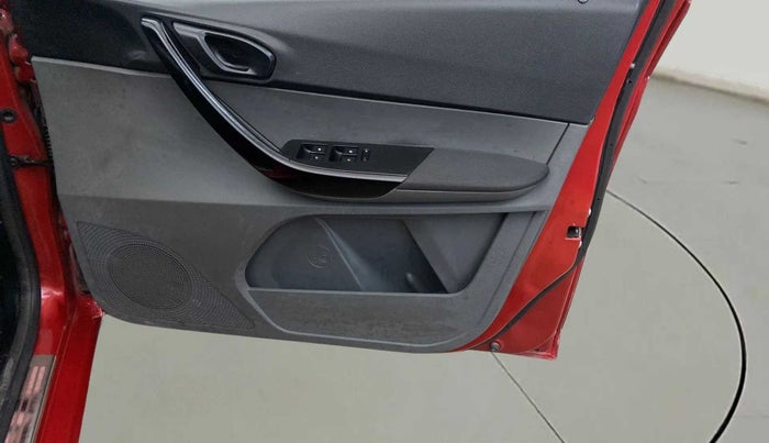2017 Tata TIGOR XT PETROL, Petrol, Manual, 34,891 km, Driver Side Door Panels Control