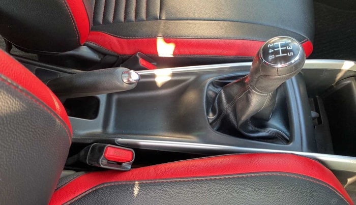 2017 Maruti Baleno ALPHA PETROL 1.2, Petrol, Manual, 46,751 km, Gear Lever