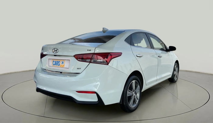 2019 Hyundai Verna 1.6 VTVT SX, Petrol, Manual, 40,668 km, Right Back Diagonal