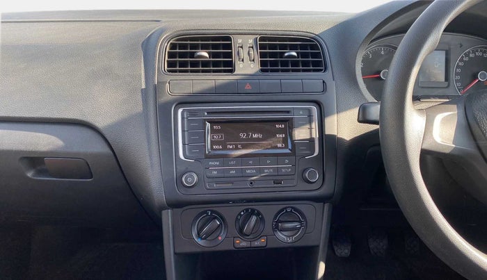 2018 Volkswagen Ameo COMFORTLINE 1.0L, Petrol, Manual, 27,412 km, Air Conditioner